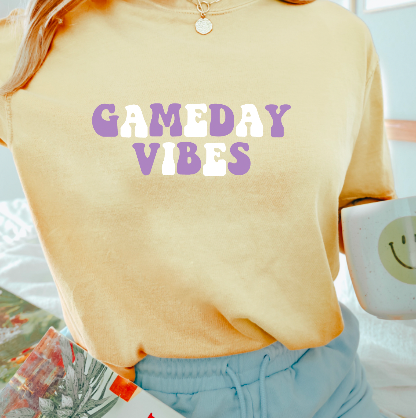 Gameday Vibes Louisiana Graphic Tee | T-Shirts