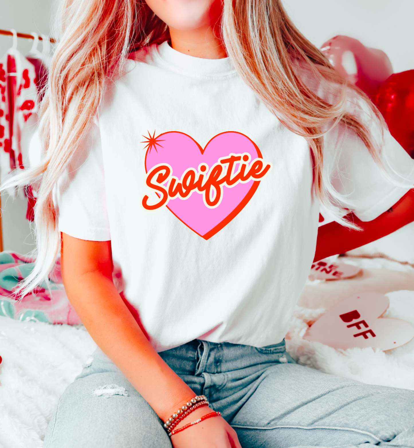 Retro Swiftie Heart Gildan Tee