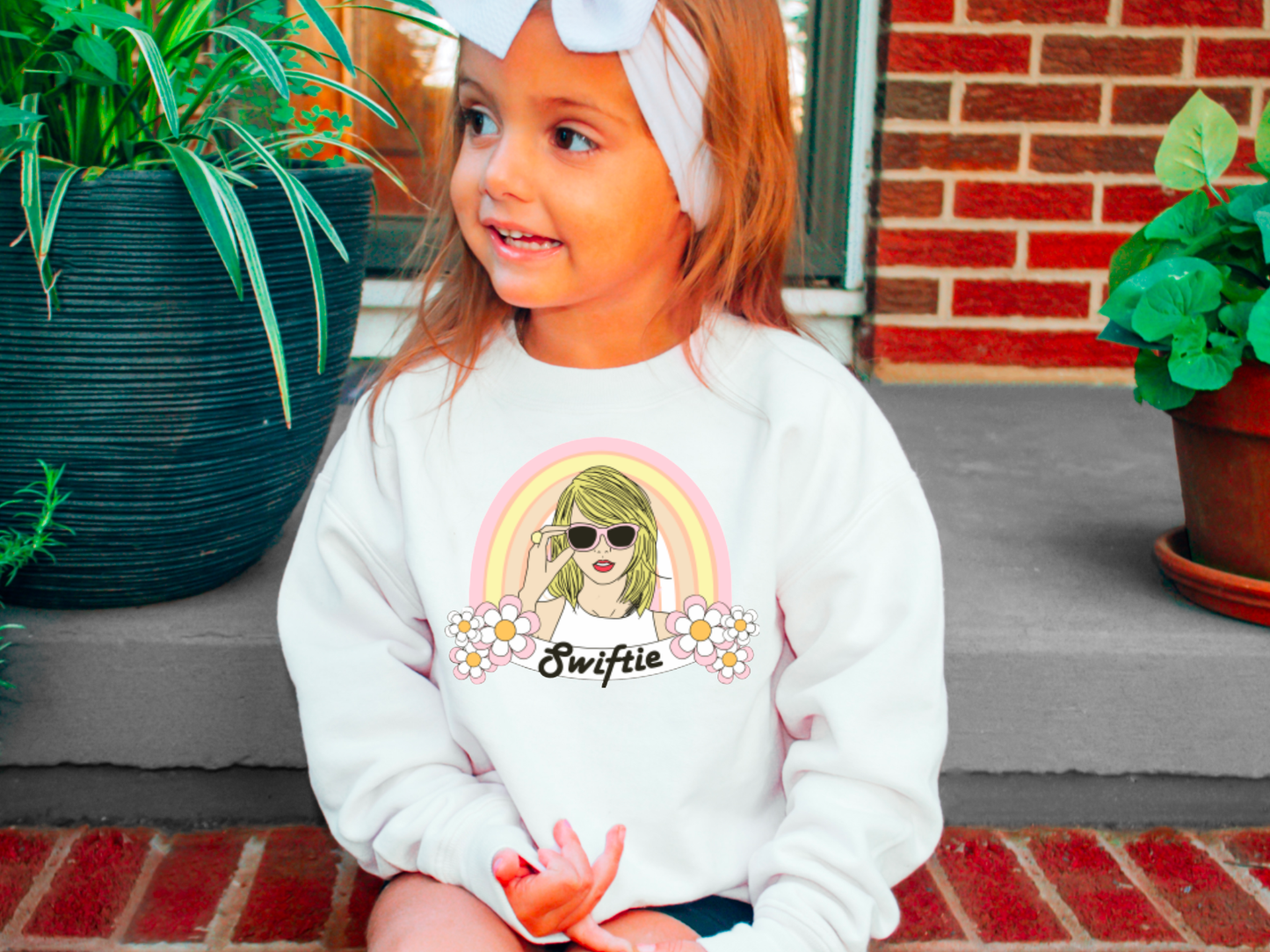 YOUTH Floral Swiftie Sweatshirt Kids T-Shirt Taylor Swift