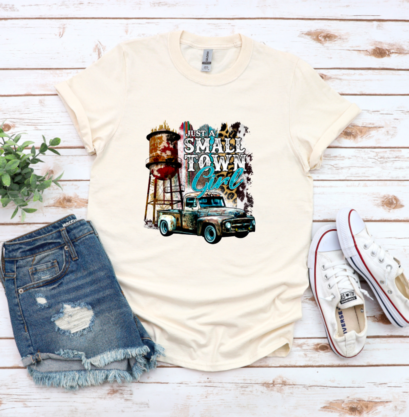 Just A Small Town Girl Graphic Tee | T-Shirts| Small Town