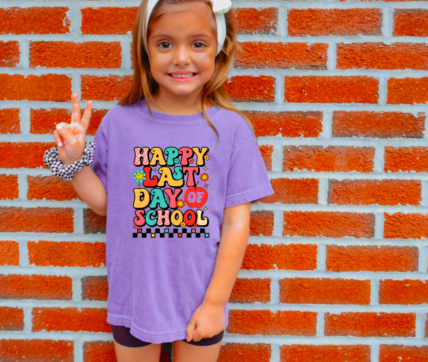 YOUTH Retro Happy Last Day Of School Graphic Tee | Kids Tees